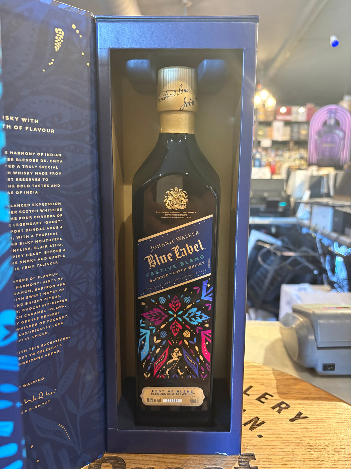 Johnnie Walker Blue Label Festive Blend Limited Edition 81.6 Proof 750ml