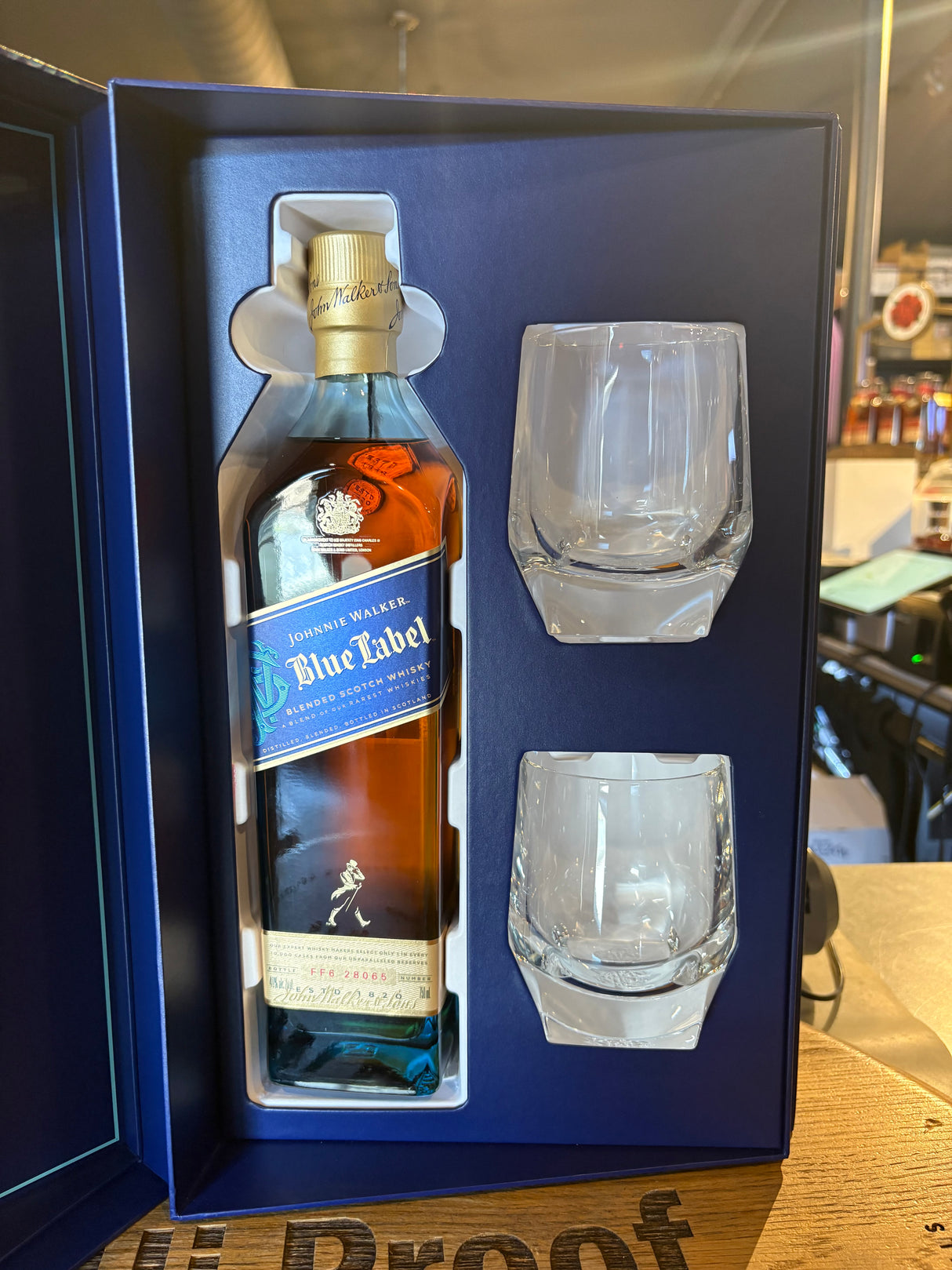 Johnnie Walker Blue Label Crystal Glass Gift Pack 750ml