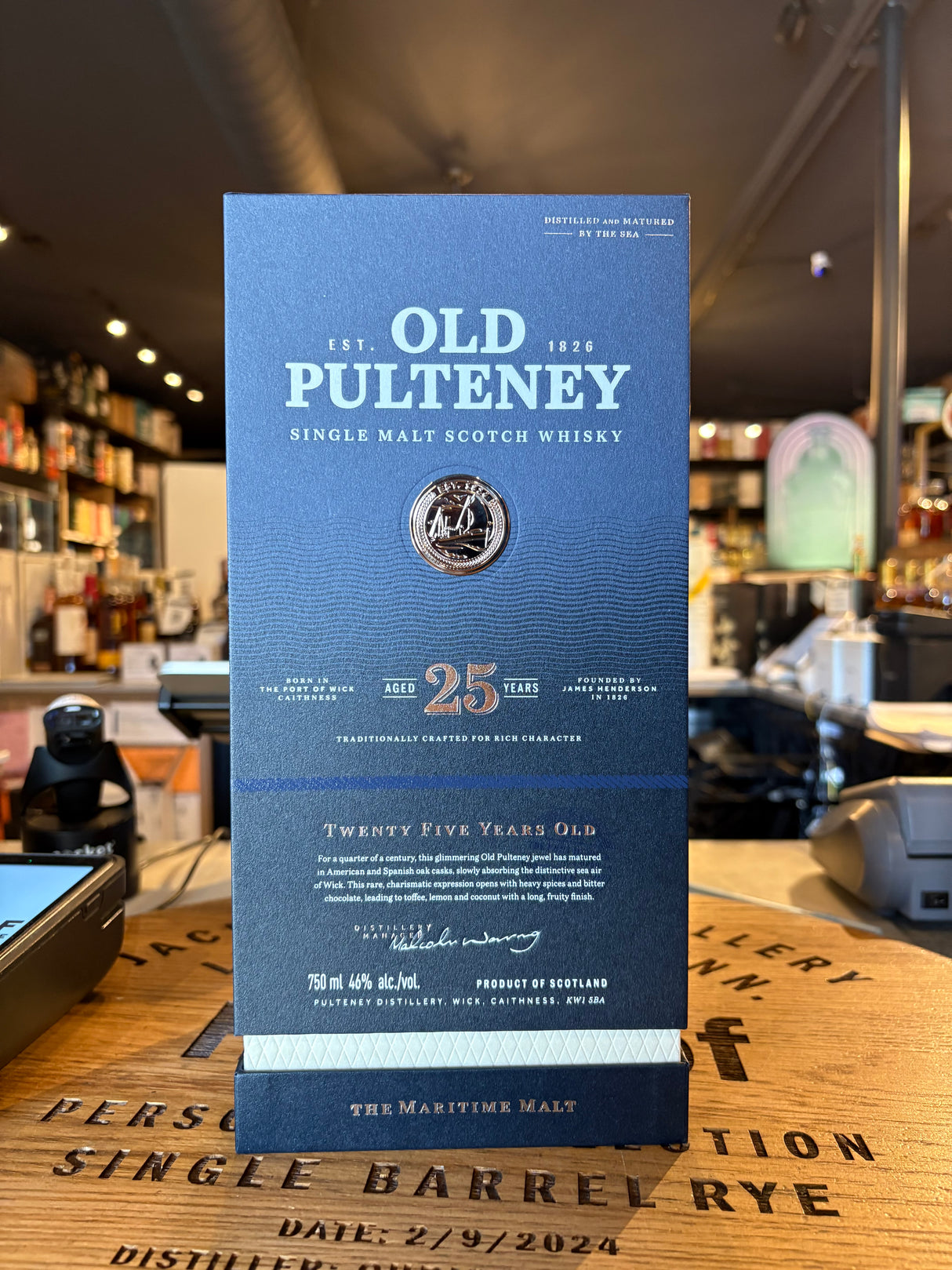 OLD PULTENEY 25 YEARS SINGLE MALT SCOTCH 750mL