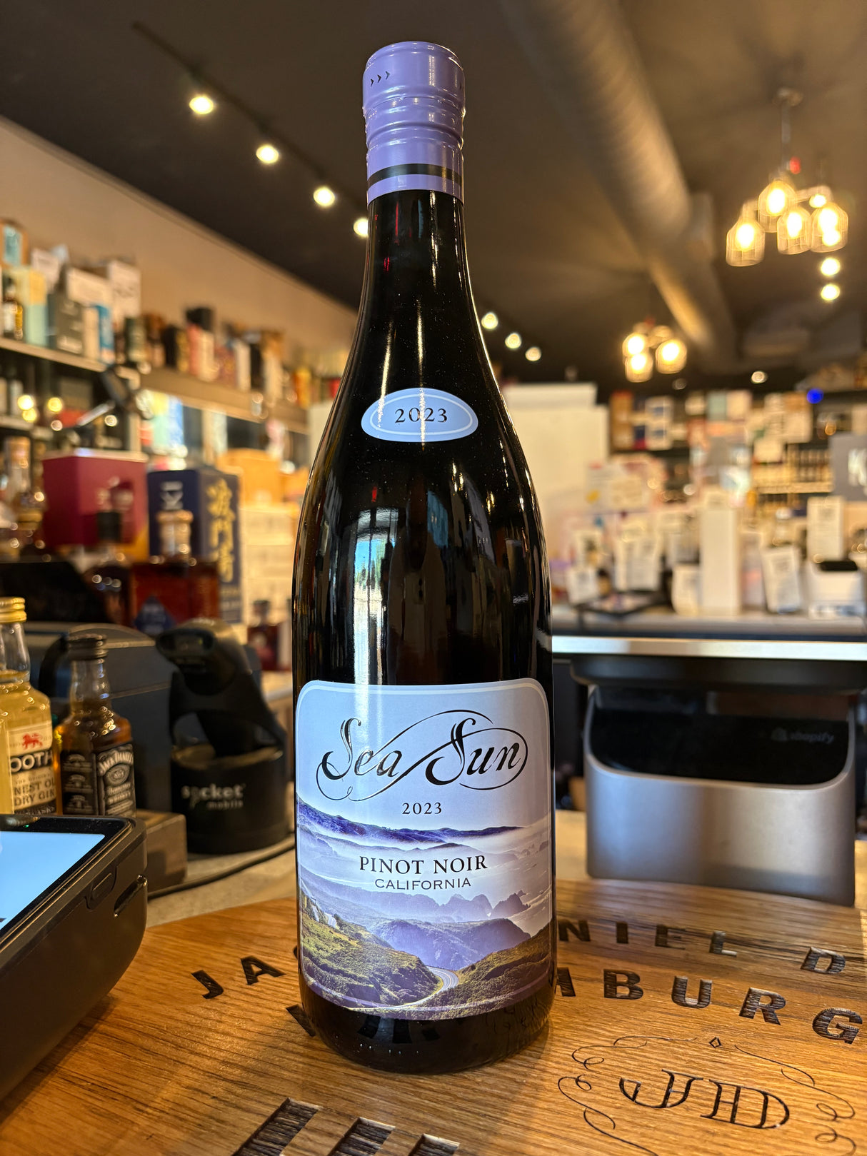 2023 Sea Sun Pinot Noir 750ml