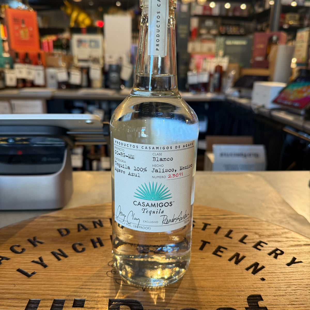 ウイスキー CASAMIGOS Tequila Blanco 100% Agave Casamigos Blanco Tequila 750ml - Premium 100% Agave – Hi Proof