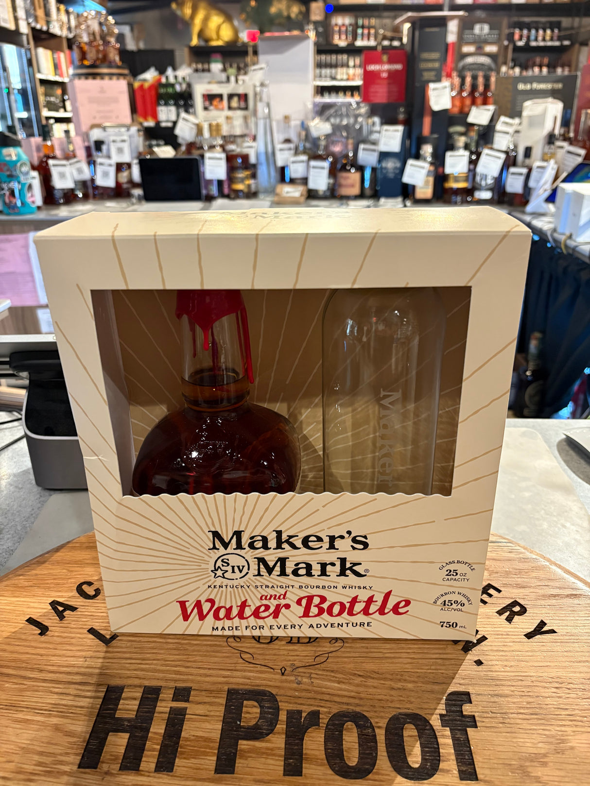 Maker’s Mark Bourbon 90Proof With Water Bottle Gift Pack 750ml