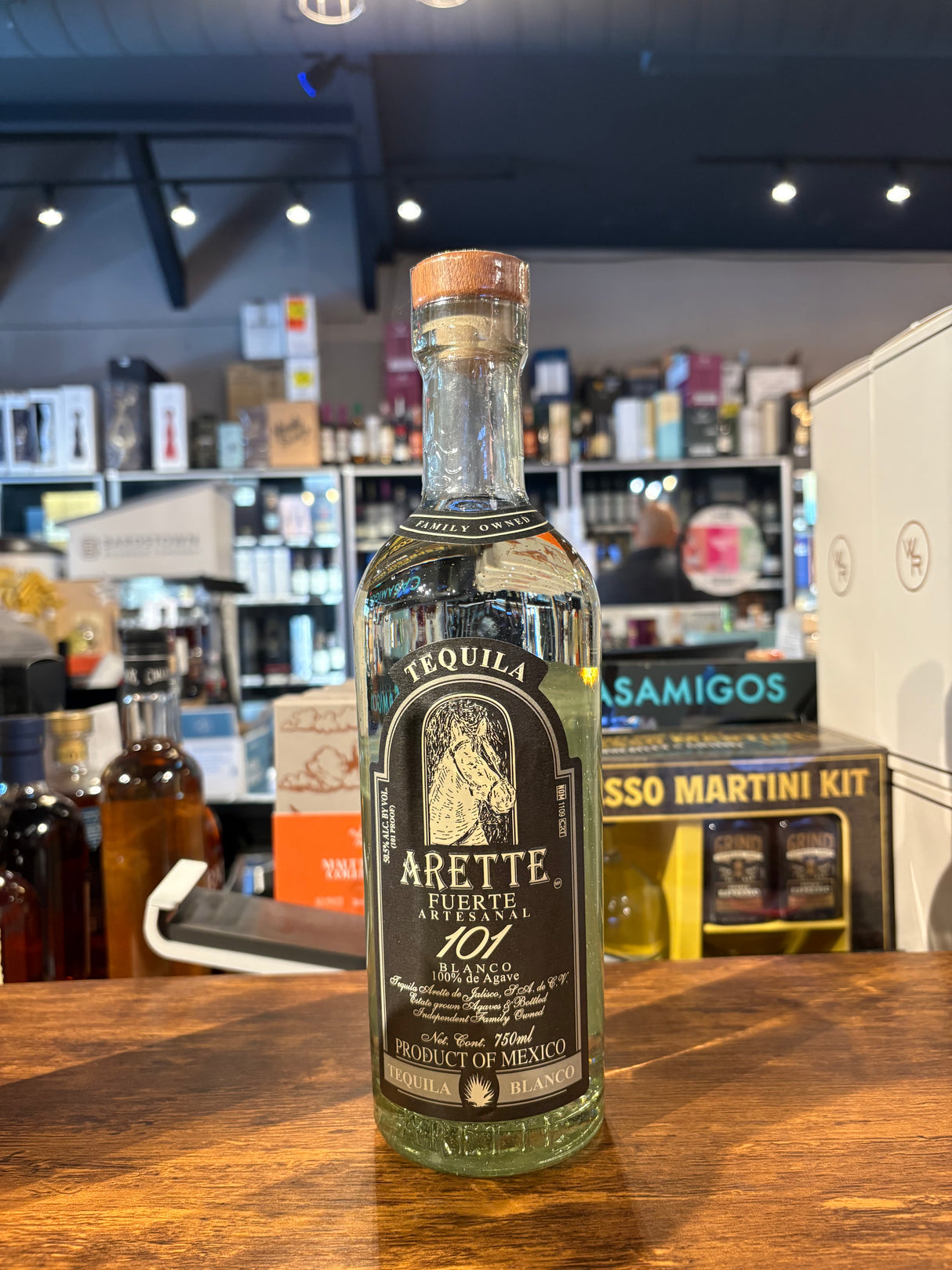 Arette Artesanal Blanco Fuerte 101 Tequila 750ml (Old Label)
