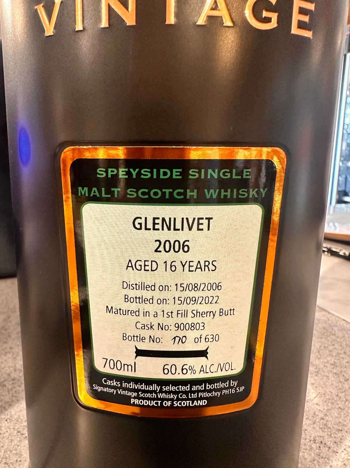 Glenlivet 16 Year Old 2006 (cask 900803) Cask Strength Collection (Signatory) Scotch 700ML