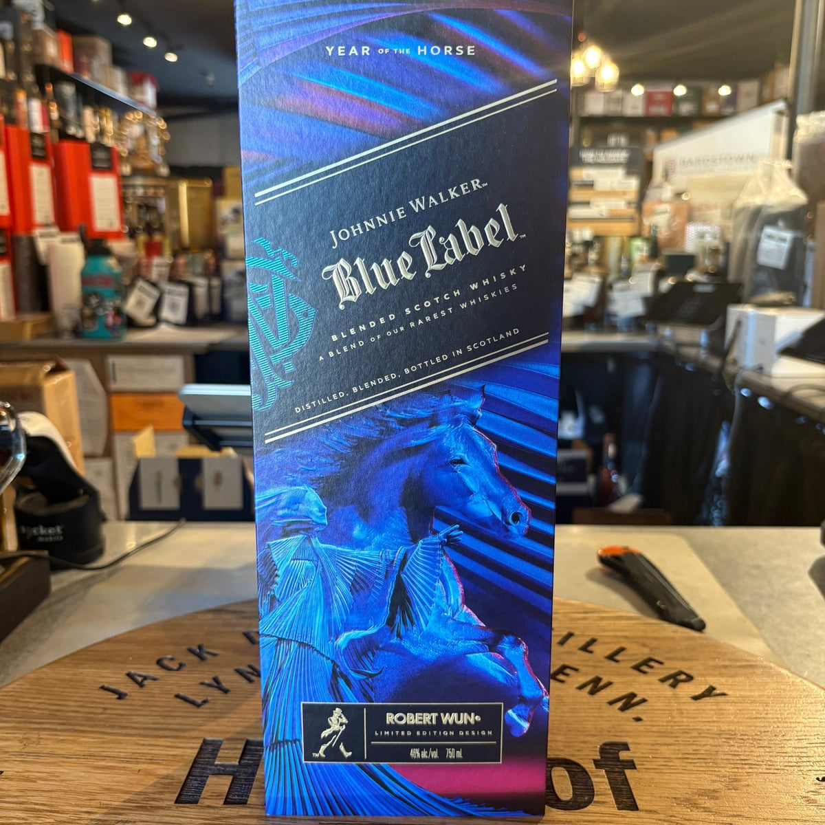 johnnie-walker-scotch-blue- 