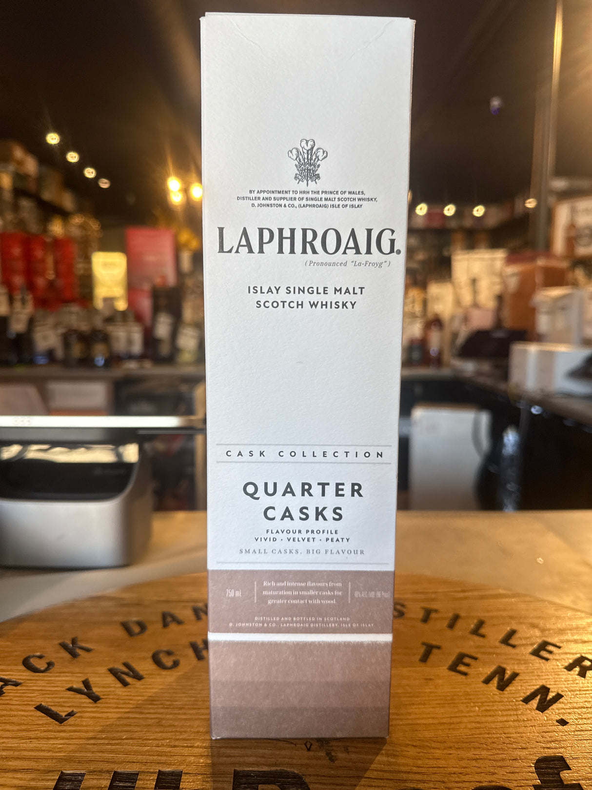 Laphroaig Quarter Cask Islay Single malt Scotch Whisky 750ml