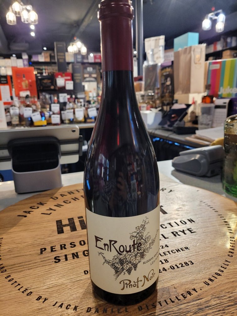 2023 EnRoute Pinot Noir Les Pommiers Russian River – Hi Proof