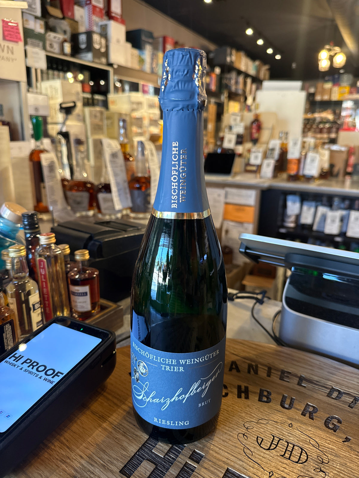 Bischöfliche Weingüter Trier Scharzhofberger Riesling Sekt Brut 2020 750ml
