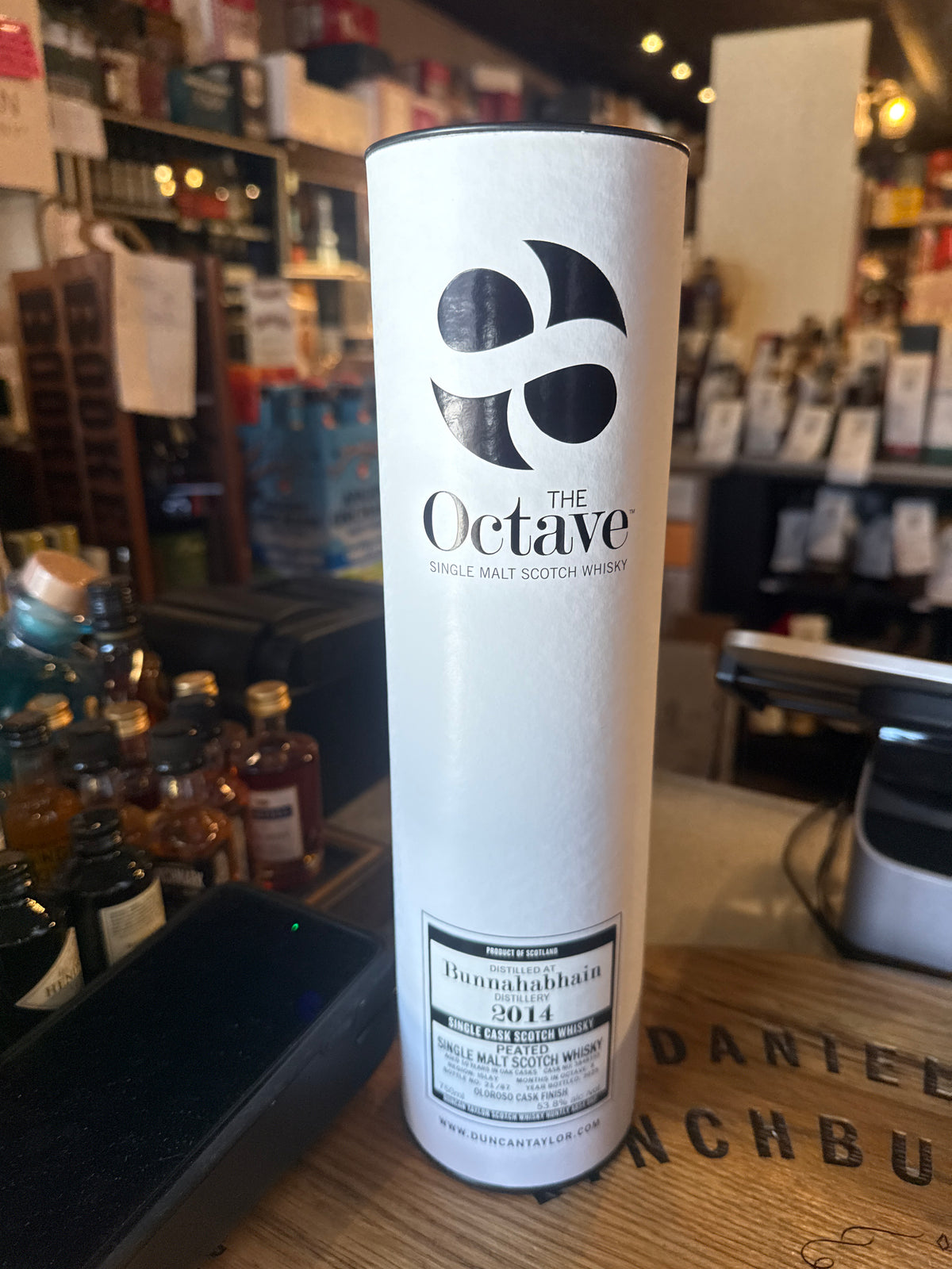 The Octave Bunnahabhain Peated Oloroso 2014 10year cask 3846153 53.8% 750ml