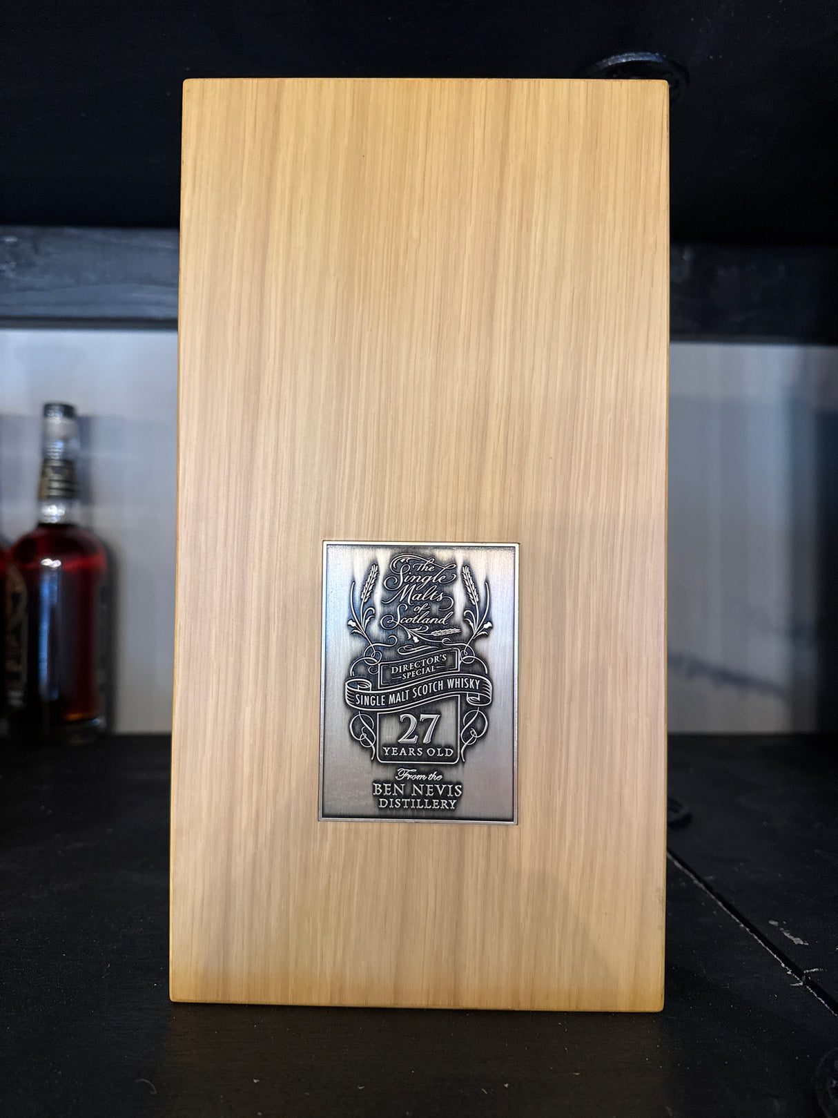 The Single Malts of Scotland - 
Ben Nevis - 1996 Vintage Bottlers Single Cask 27 year old Whisky 700ml