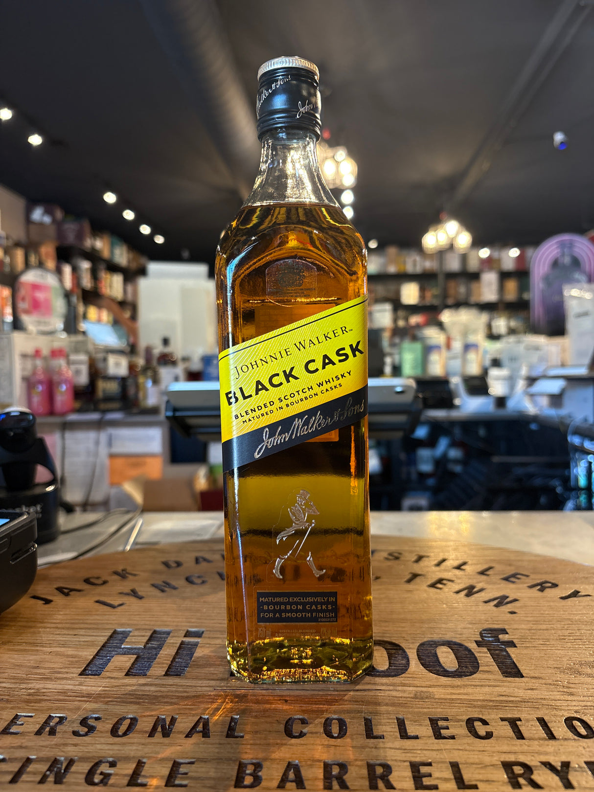 JOHNNIE WALKER BLACK CASK BLENDED SCOTCH 750ML