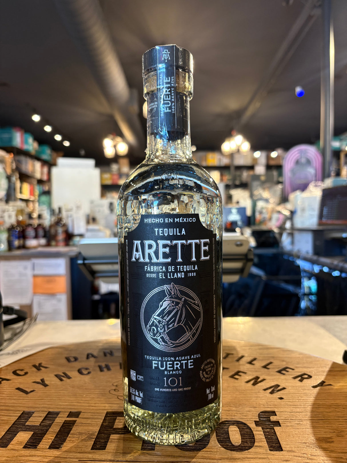 Arette Artesanal Blanco Fuerte 101 Tequila 750ml