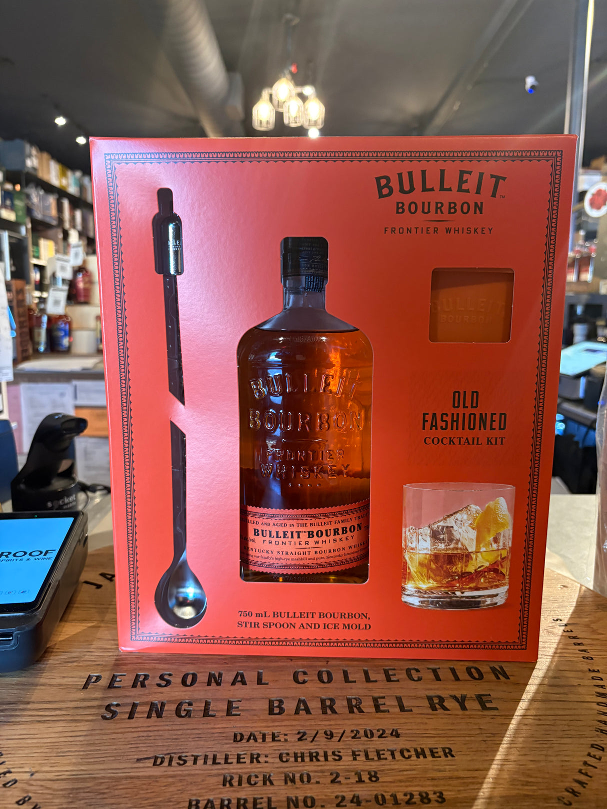 Bulleit Bourbon with Icemold & Spoon Gift Pack 750ml