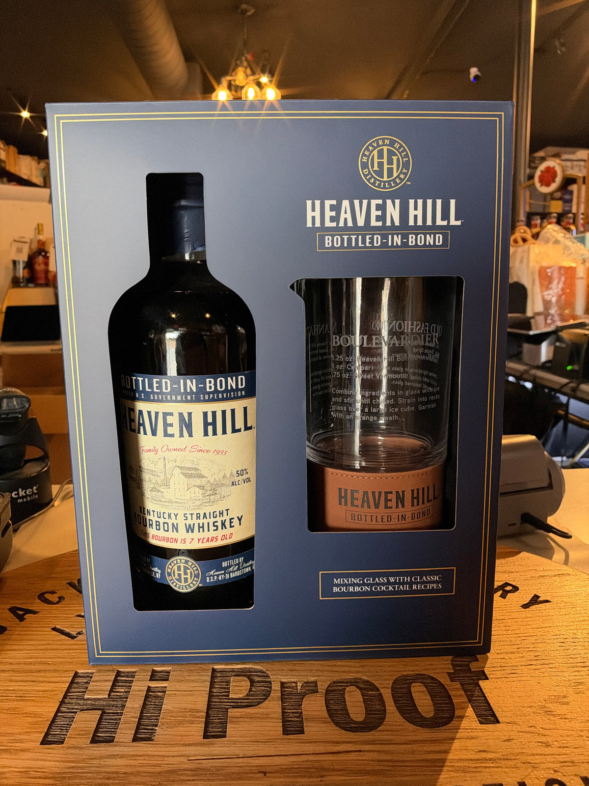 Heaven Hill 7 Year Bottled-in-Bond Bourbon Gift Pack with Mixing Glass 750ml