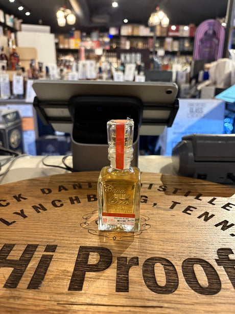 Cava De Oro Tequila Reposado 50ml - Hi Proof - Cava De Oro