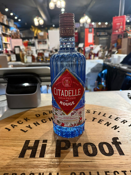 Citadelle Gin Rouge 700ml - Hi Proof - Citadelle