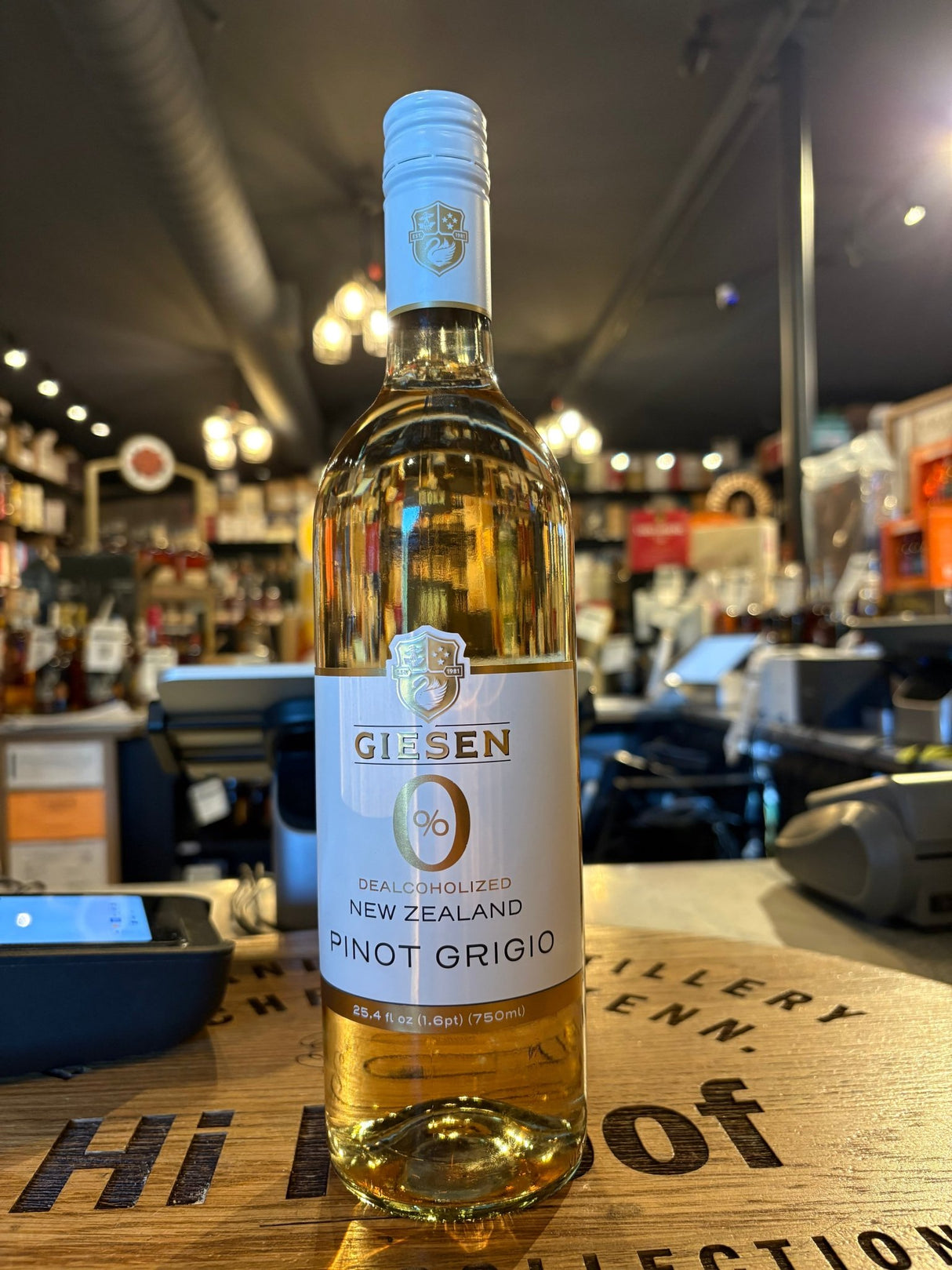 Giesen Pinot Grigio Zero Non Alcoholic 750mL - Hi Proof - Giesen