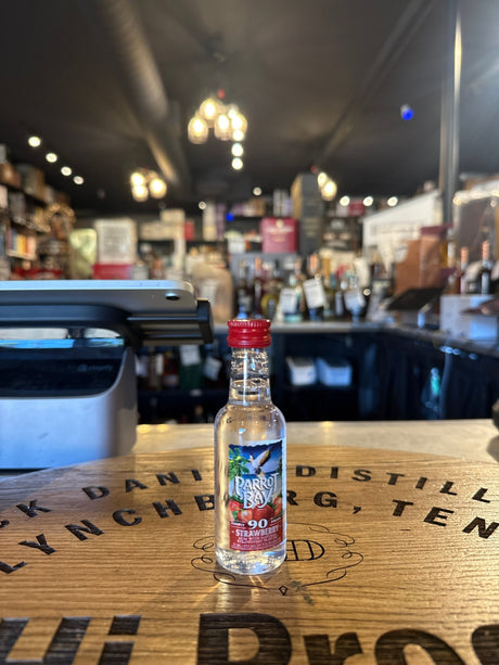 PARROT BAY Strawberry - 50ML Mini - Hi Proof - PARROT BAY