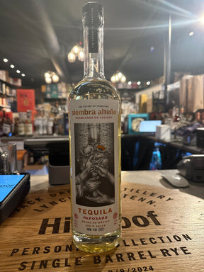 SIEMBRA ALTENO TEQUILA REPOSADO 750ML - Hi Proof - SIEMBRA