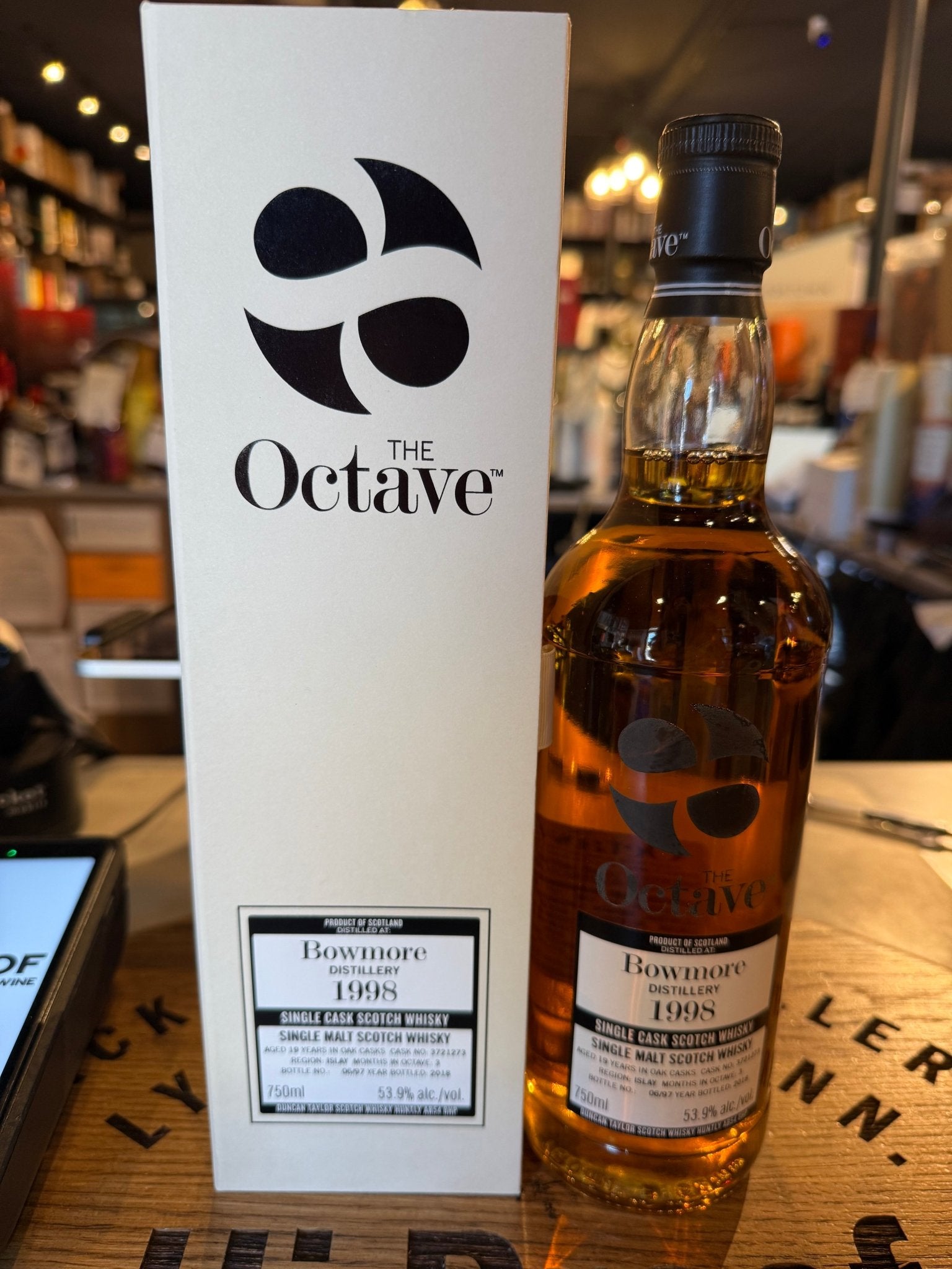 Octave Bowmore 1998 19yr Cask #3721273 53.9% – Hi Proof